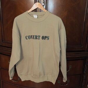 This Jerzees sweatshirt is in a very good condition in a nice tan color size L